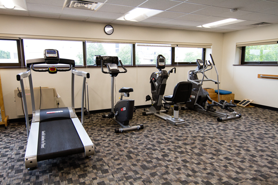 gym exercise machines